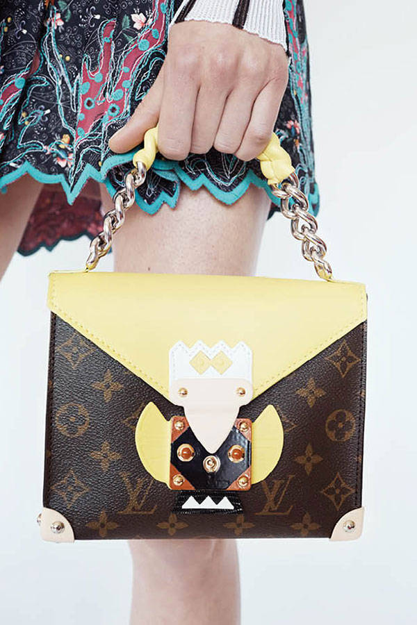 hbz-lv-resort-accessories-02-sm
