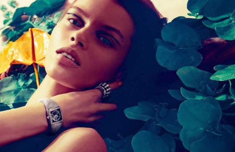 vogue-japan-time-2014-4