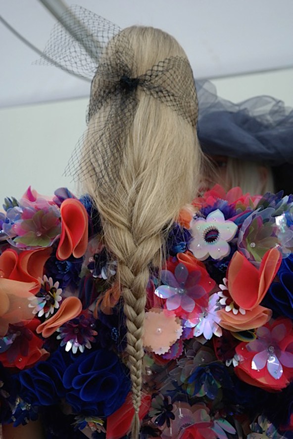 sam-mcknight-chanel-beauty-vogue-6-28jan15-ca_b_592x888